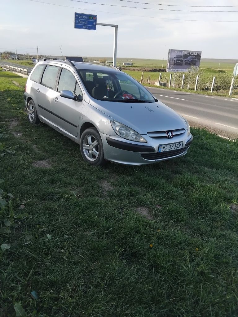 De vânzare Peugeot mașina merge foarte bine