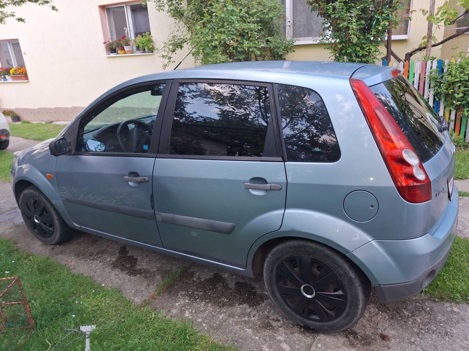 Ford Fiesta oferit spre cumpărare