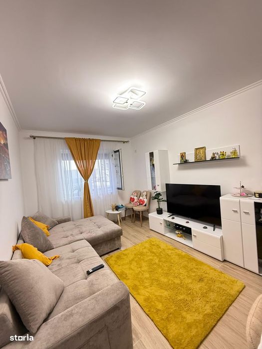 Apartament de închiriat – Str. Tineretului nr. 17 -390 € / lună
