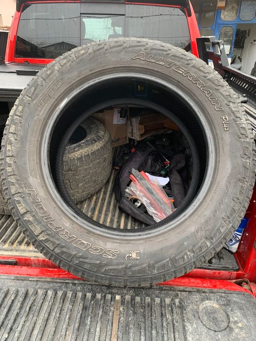 Cauciucuri 275 60 R20