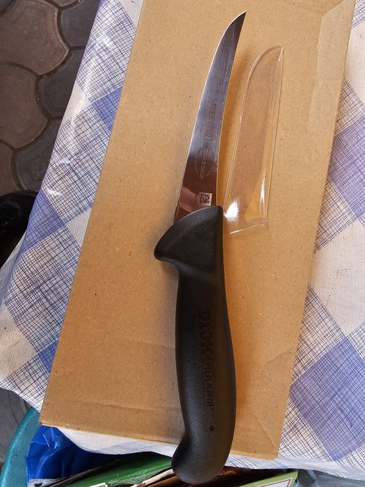 Cutite profesionale transare Swibo, Dick, Victorinox 13-24 cm