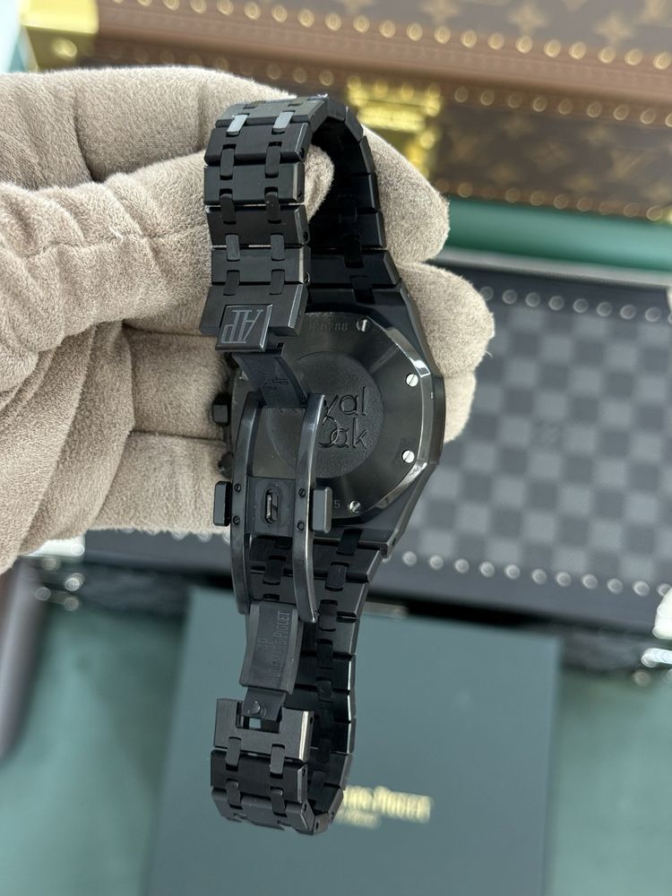 Audemars Piguet Royal Oak 41 Full Black