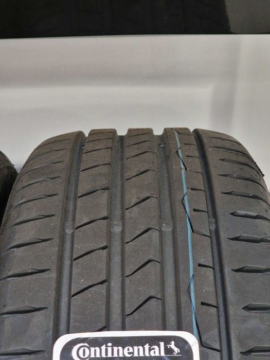 SET Anvelope noi VARA Continental Premium Contact 7 215/55 R17 94V