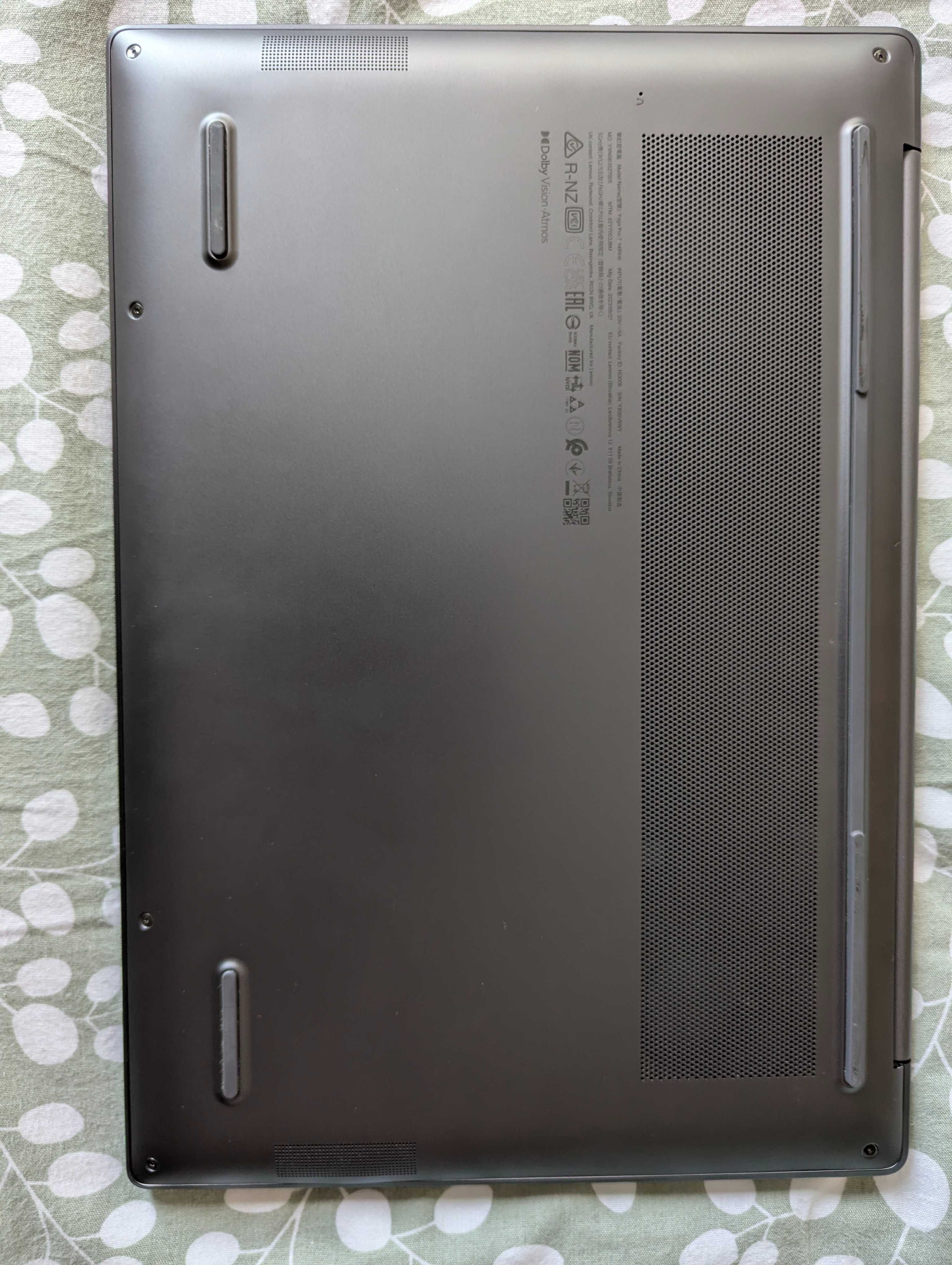 Lenovo Yoga Pro 7 - гаранционен