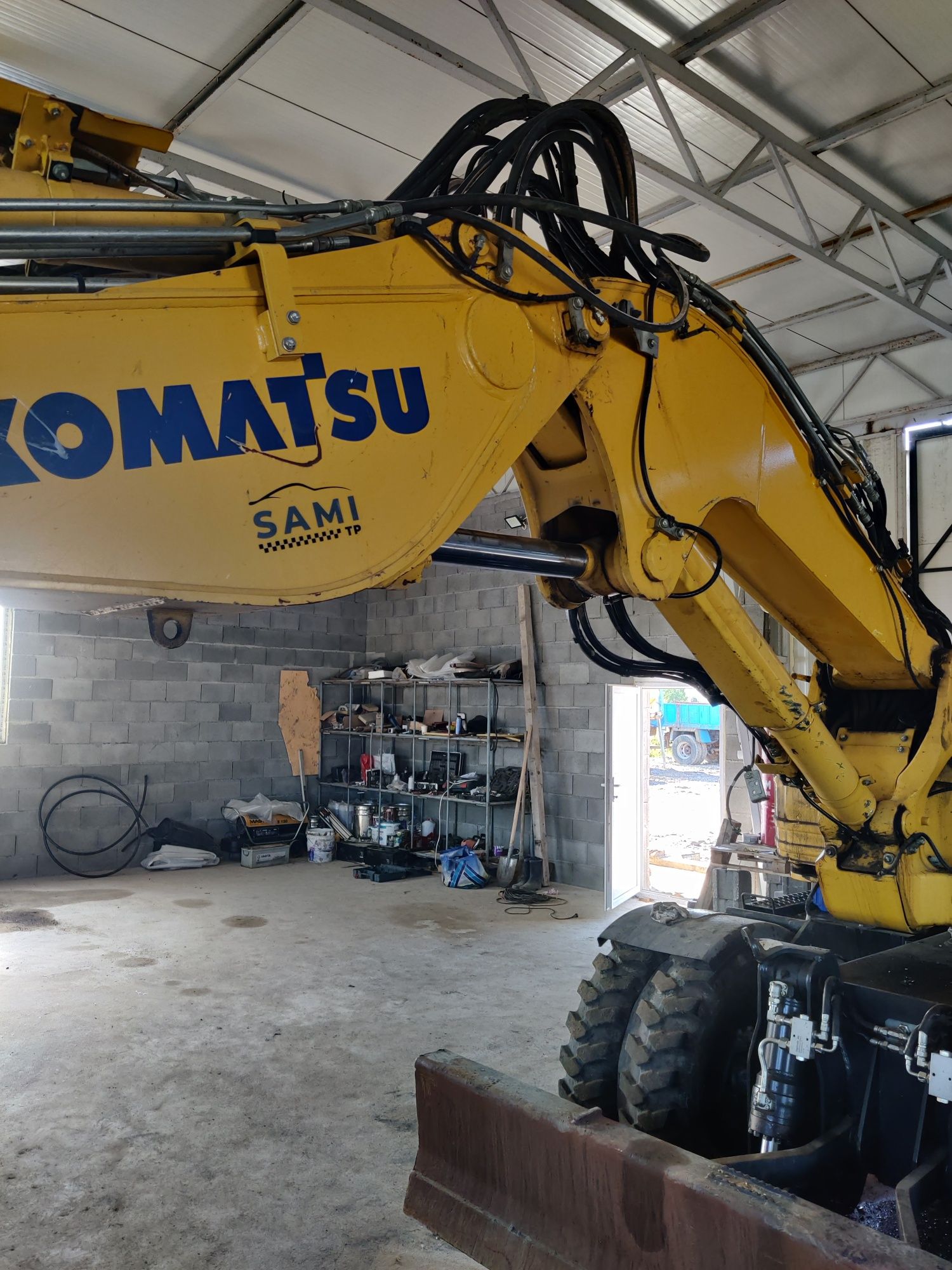 Komatsu pw98 mr 10 dezmembrez