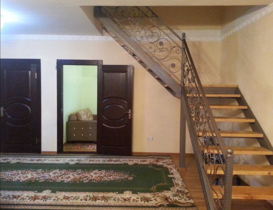 Коттедж сотилади. Карши Аэропорт йулида, Буйук Турон махалласи 119В уй