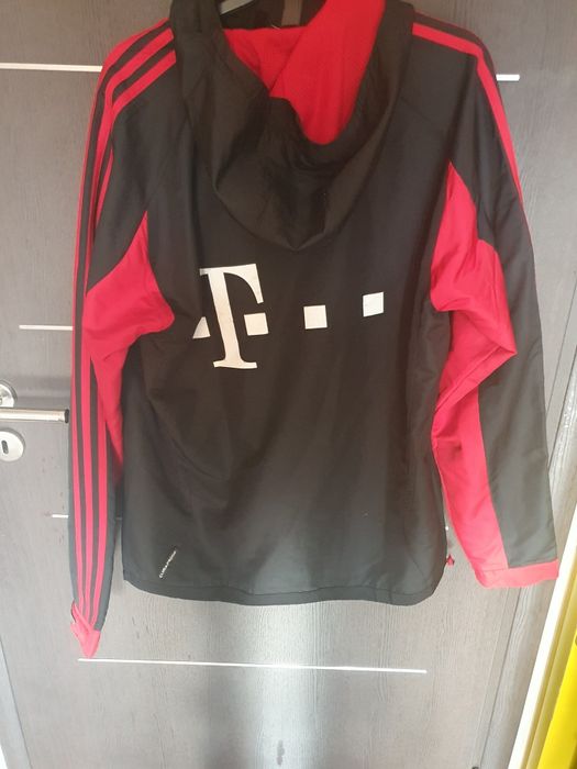 Jacheta adidas Bayern München