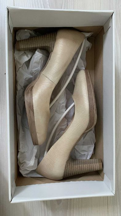 Vand pantofi eleganti, dama, marimea 35