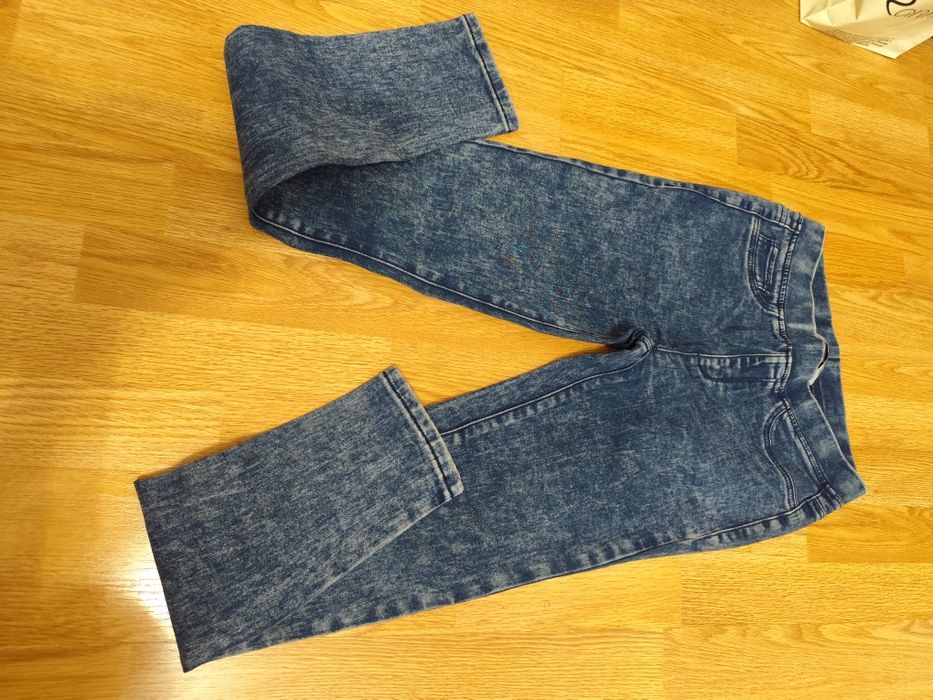 Blugi  LCW Jeans măsura 36.