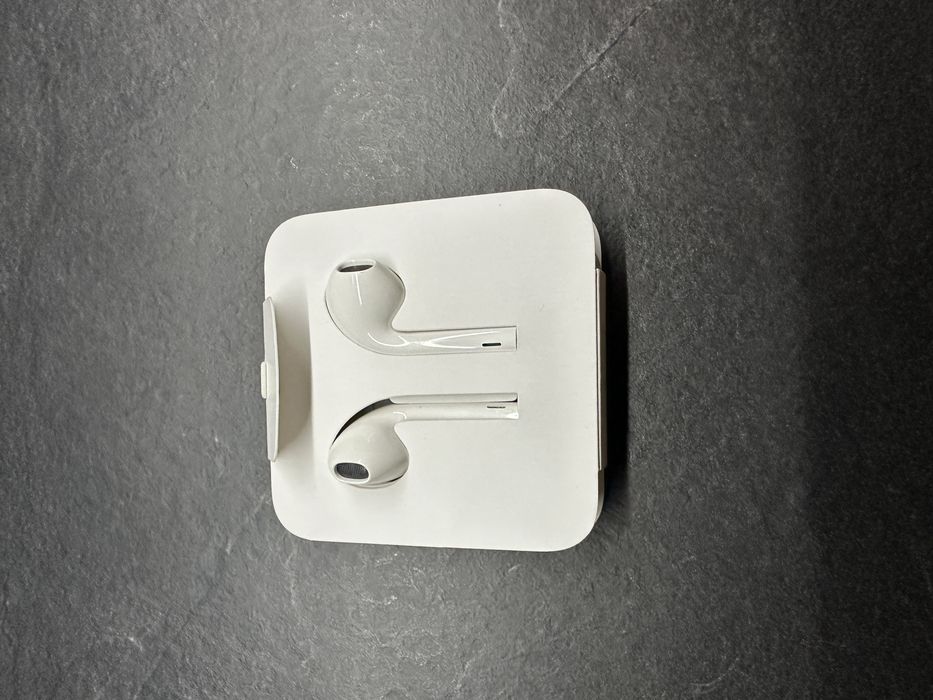 Оригинални Apple earpods с lightning port