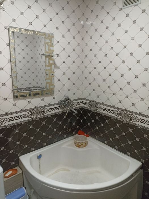 Аренда 1 хона 4 этаж партсезд кафе Феникс