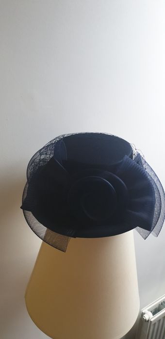 Pălărie  pentru nunți