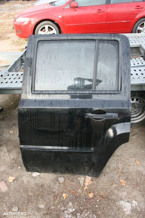 Usi Jeep Patriot Usa Stanga Dreapta Fata Spate Jeep Patriot Negre