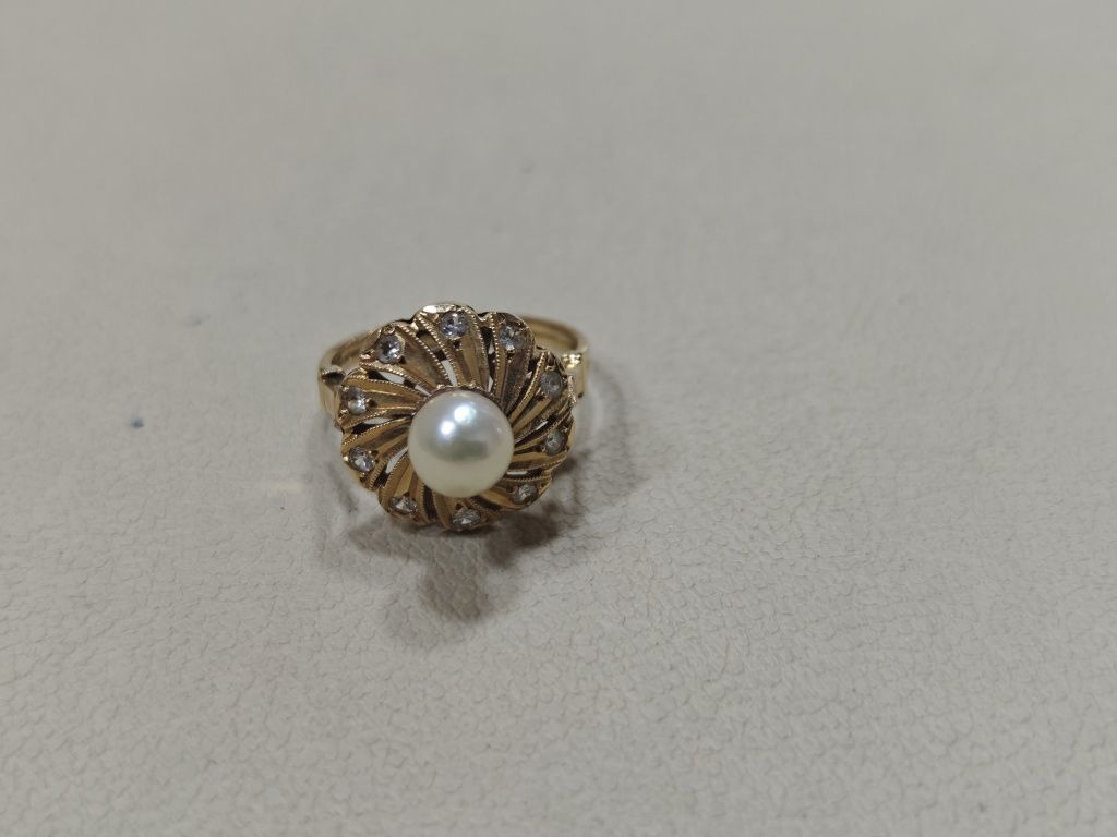 Inel vintage cu perla aur 18k 4.75gr (r)