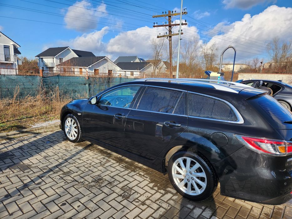 Mazda 6 an 2011 motor 2200 cm  schimb  cu motor enduro