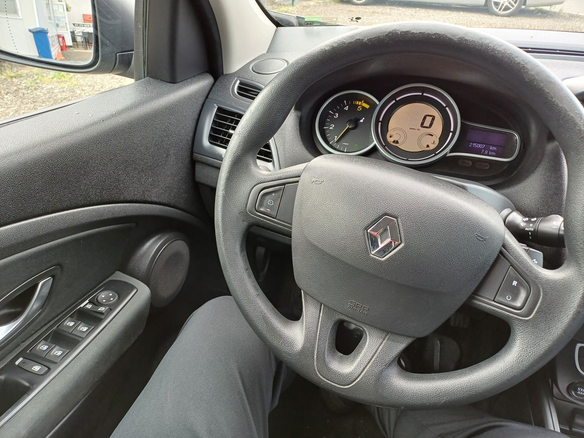 Renault Megane Break ,1.5 dci , euro 5, an 2011 .