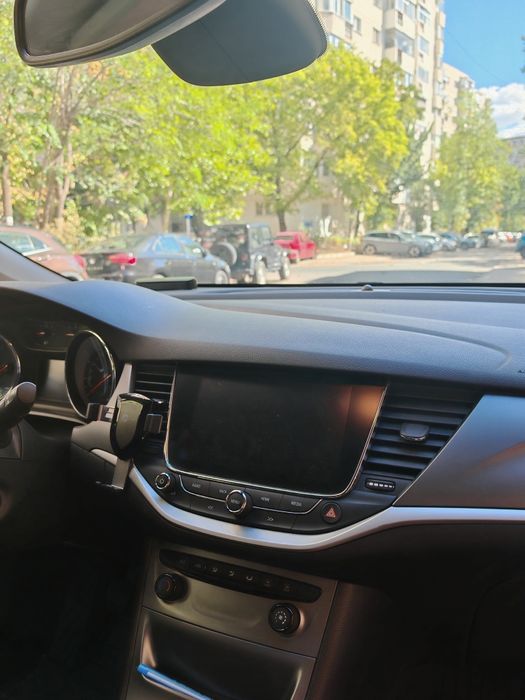 Opel astra K diesel 1.6 turbo 110 cp în perfecta stare