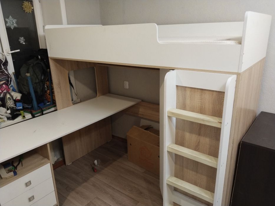 Продается кровать для подростка