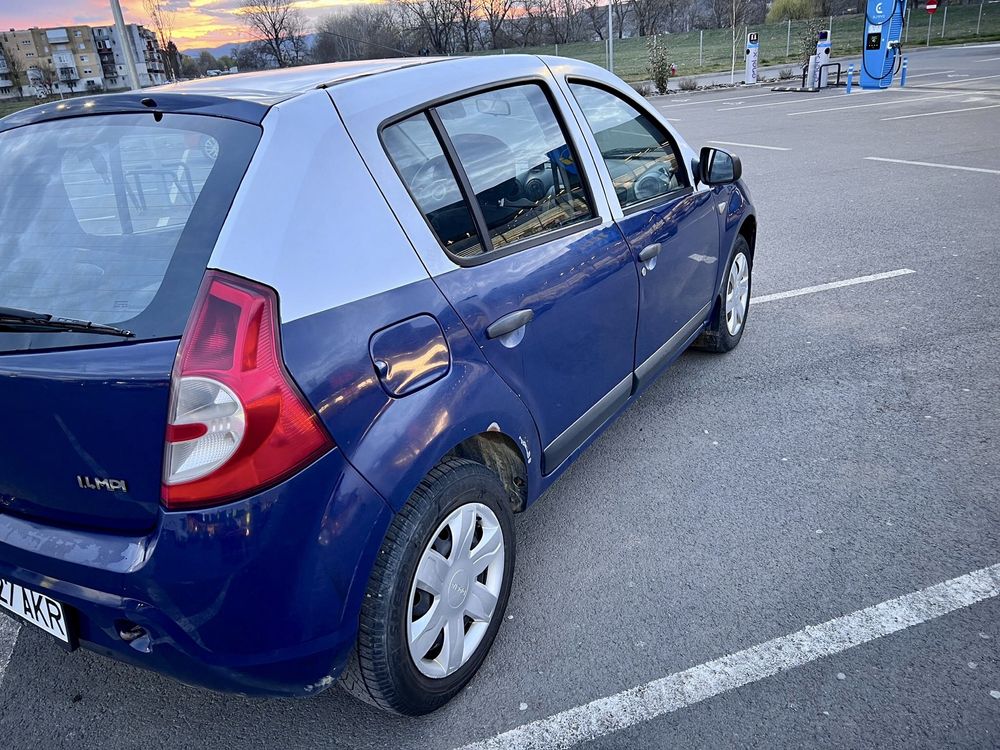 Vand Dacia Sandero 1.4 benzina