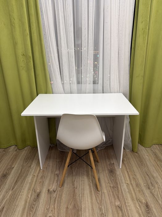 Стол компьютерный