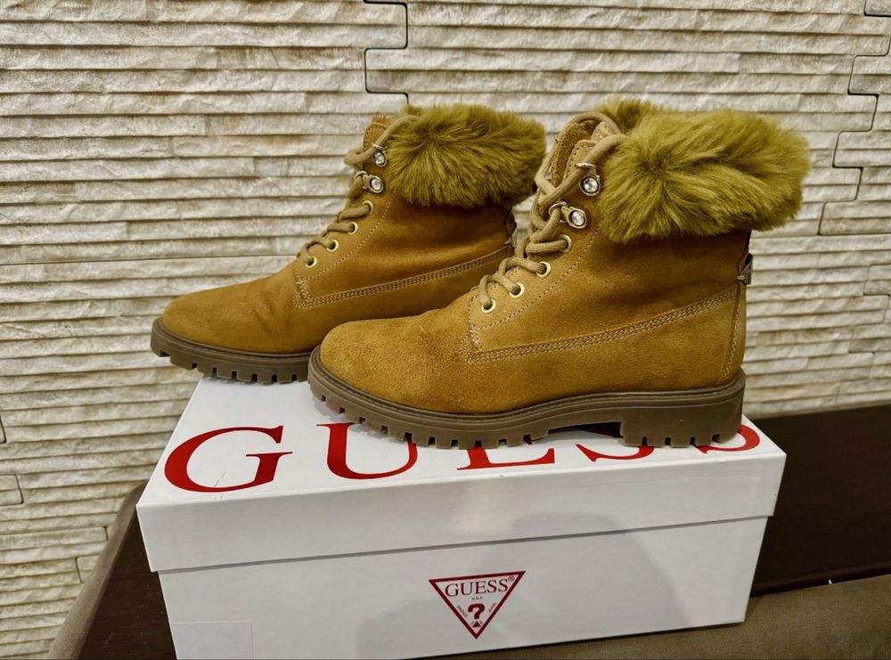 Дамски боти GUESS, 37 размер