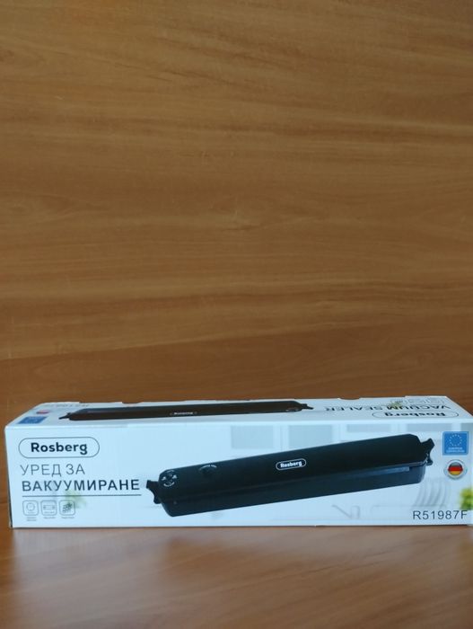 Уред за вакуумиране Rosberg R51987 F + FOLIE диспенсър