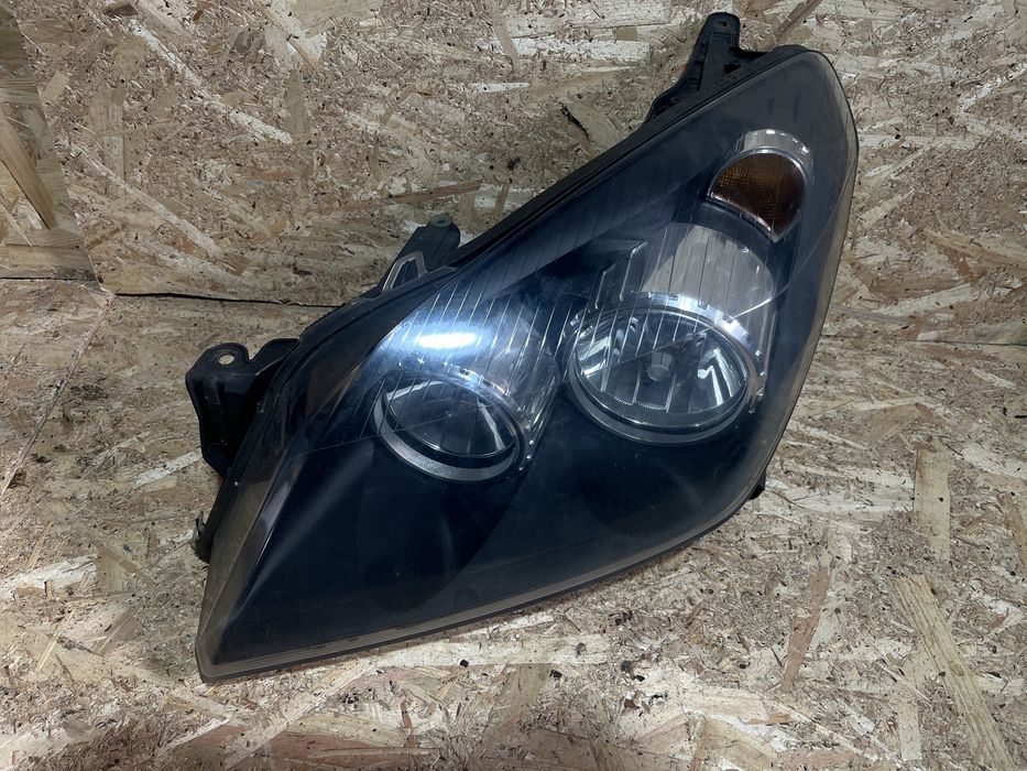 Far/Faruri Opel astra H