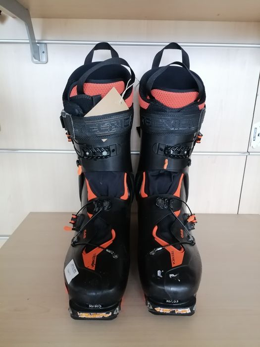 Clapari schiuri ski tura Tecnica Zero G Peak Test marime 30/30.5