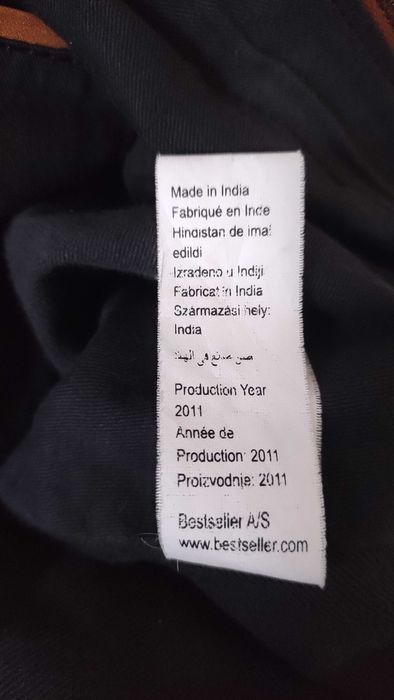 Pieces маркова пътна чанта от естествена кожа