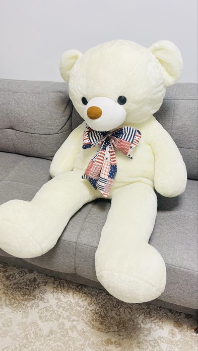 Большой плюшевый медведь 120см в отличном состояние.