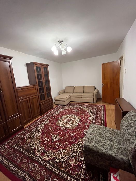 Apartament de inchiriat