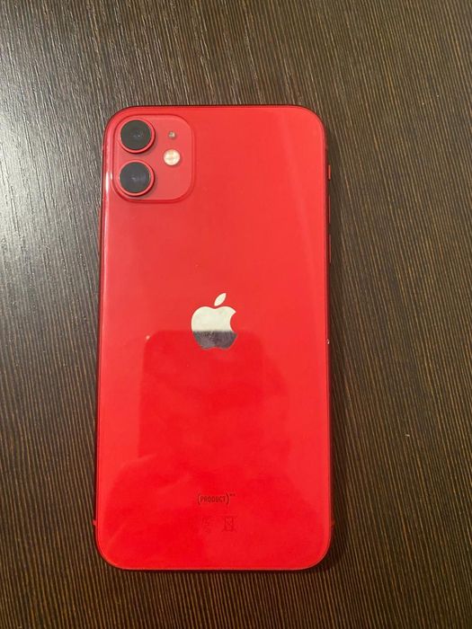 Продам айфон 11 нормальный