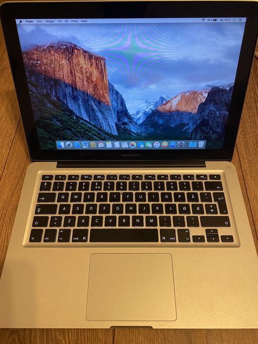 MacBook pro 13 early 2011 Intel core i5 2.3ghz
