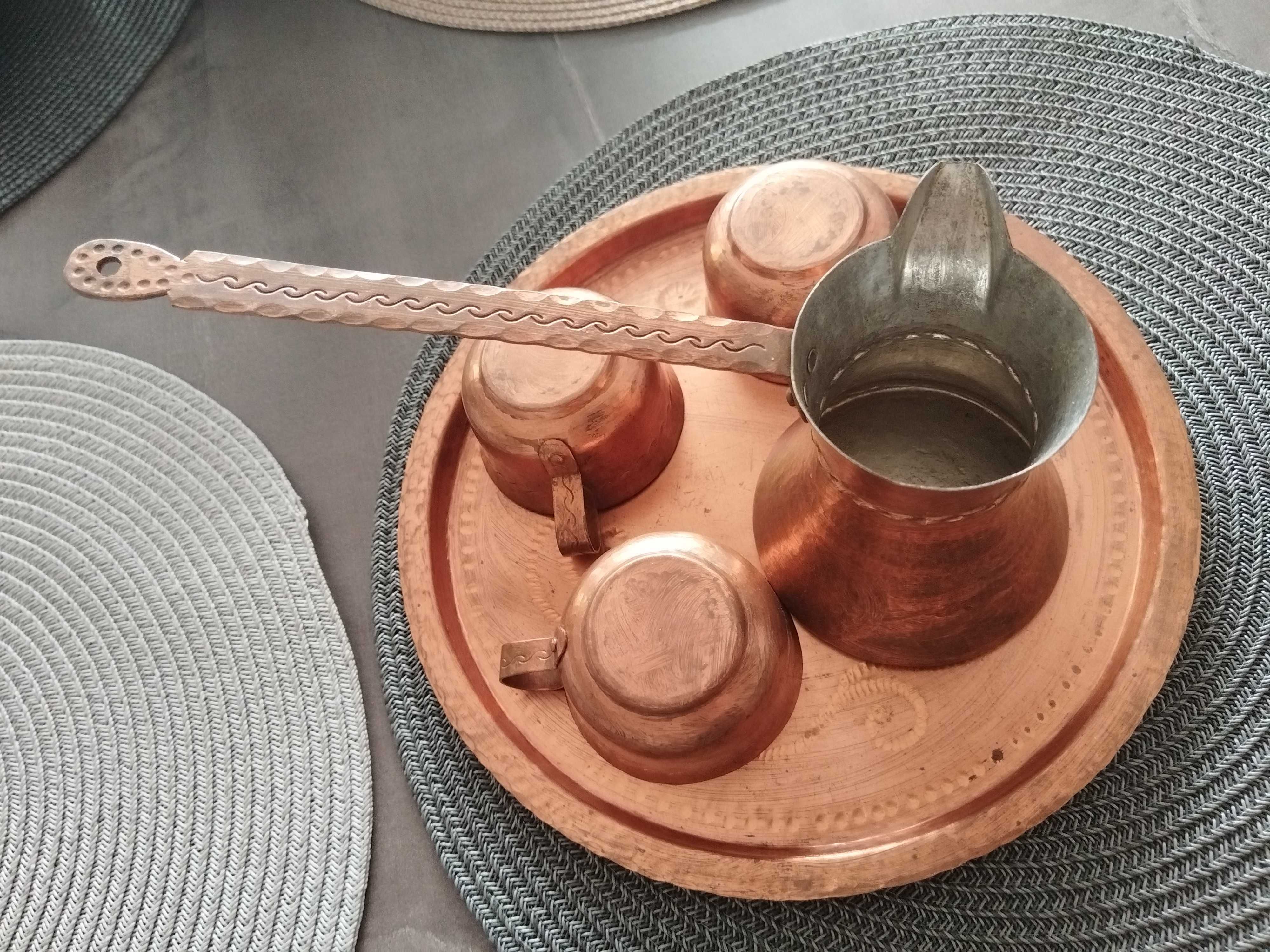 Меден бакърен сервиз за кафе