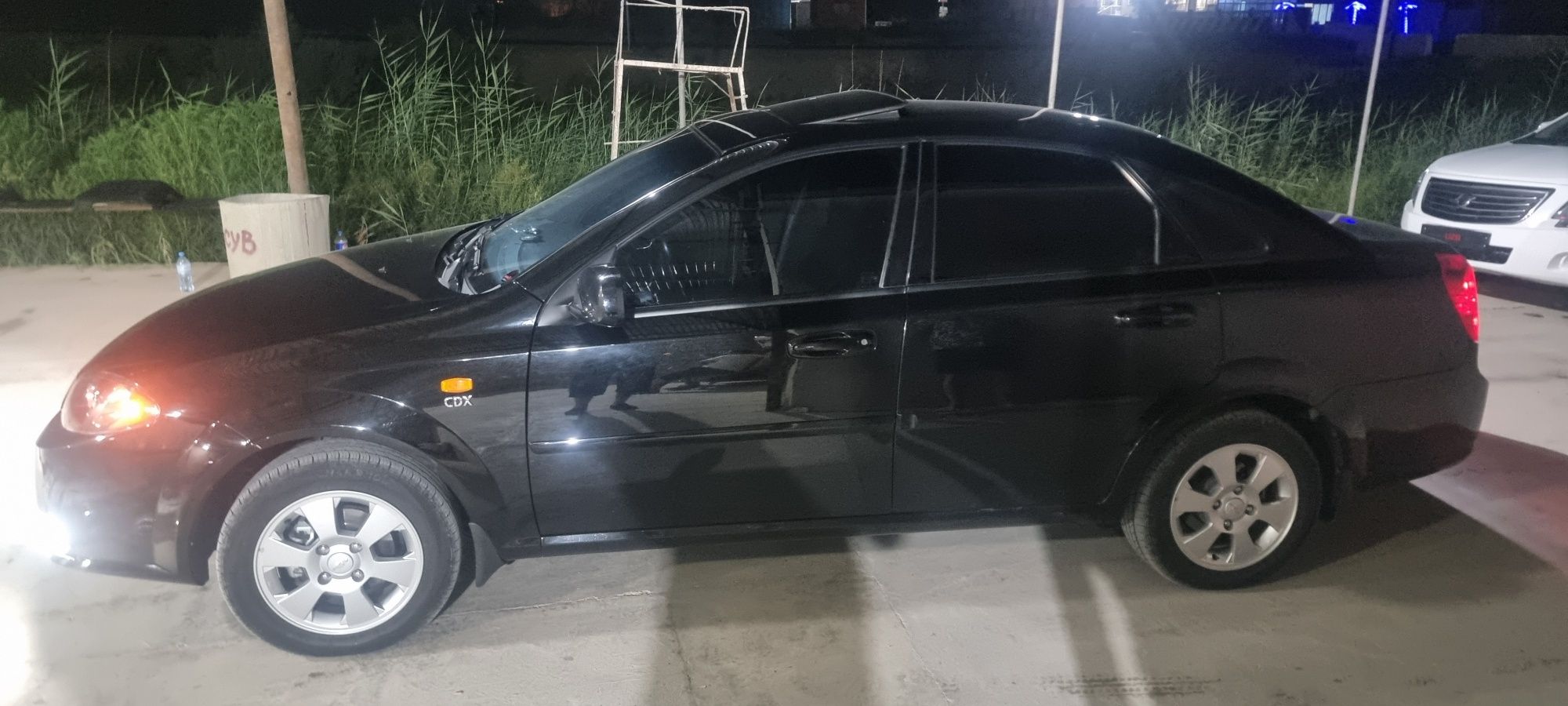 Lacetti avtomashinasi sotiladi 2022 yil.