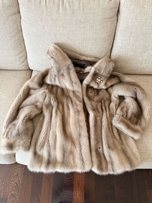 Haina de blana vizon/ nurca