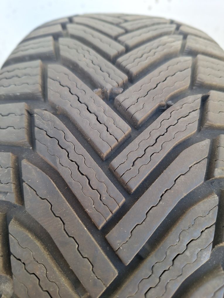 НОВА! 1бр 205 60 16 Michelin alpin 6