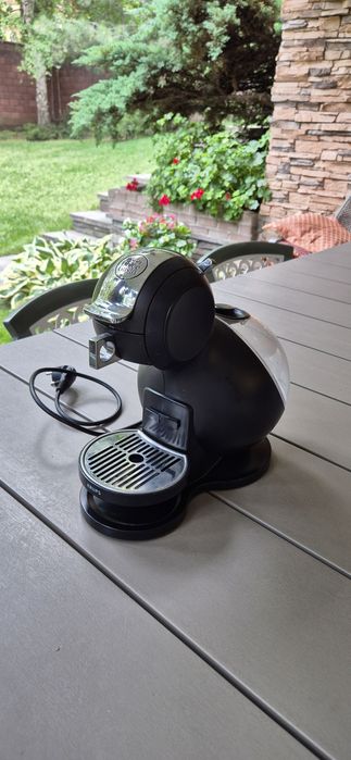 Продам кофемашину Nescafé Dolce Gusto Melody 3