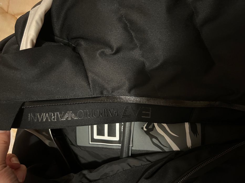 Ново оригинално ски яке ЕА7