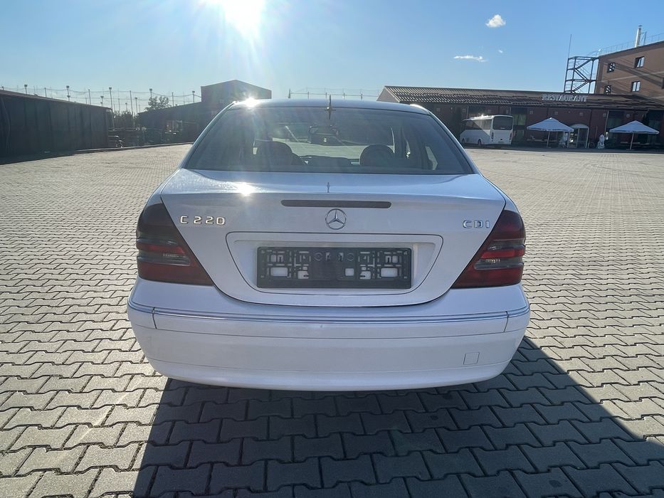 Mercedes c220 w203
