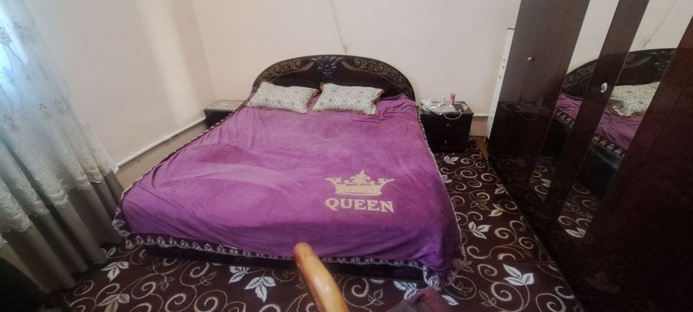 Spalniy komplekt sotiladi