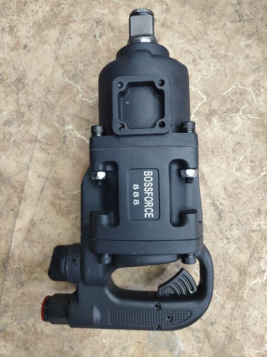 Гайковёрт грузовой пневматический 3800нМ 2800нМНм