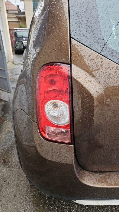 Stopuri duster 1 4x4 250 lei setul complet.