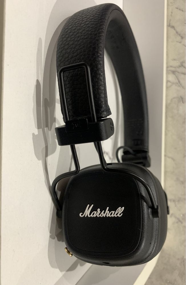 Продаю Marshall Major IV