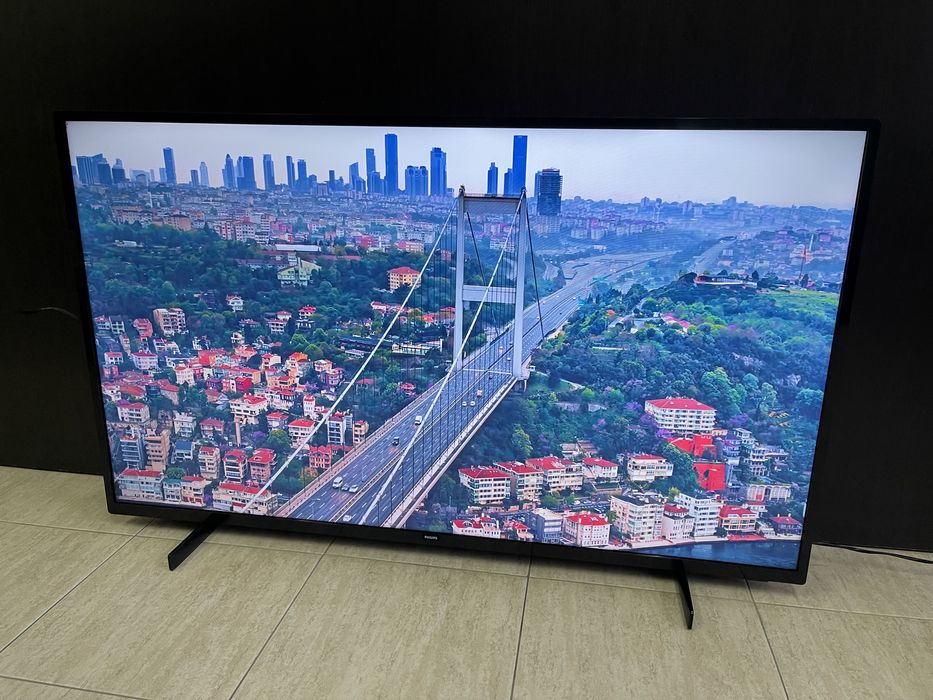 Philips 50 инча Smart TV / 4K / Ultra HD / LED / Wi-Fi