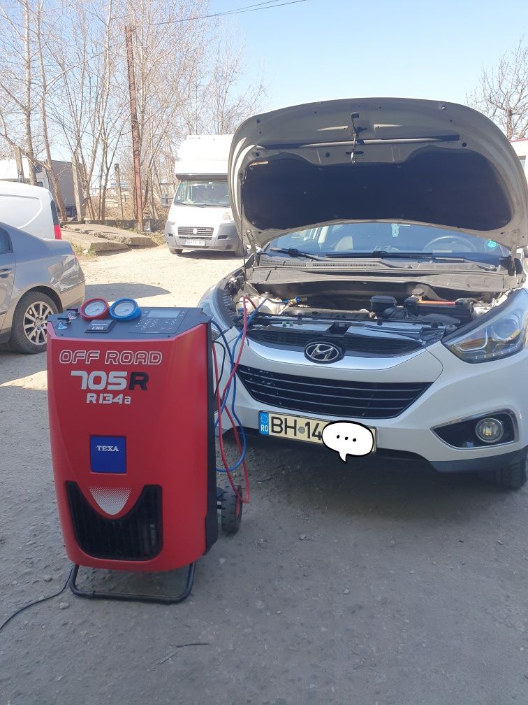 Incarcare instalație AC cu freon R134a ORADEA