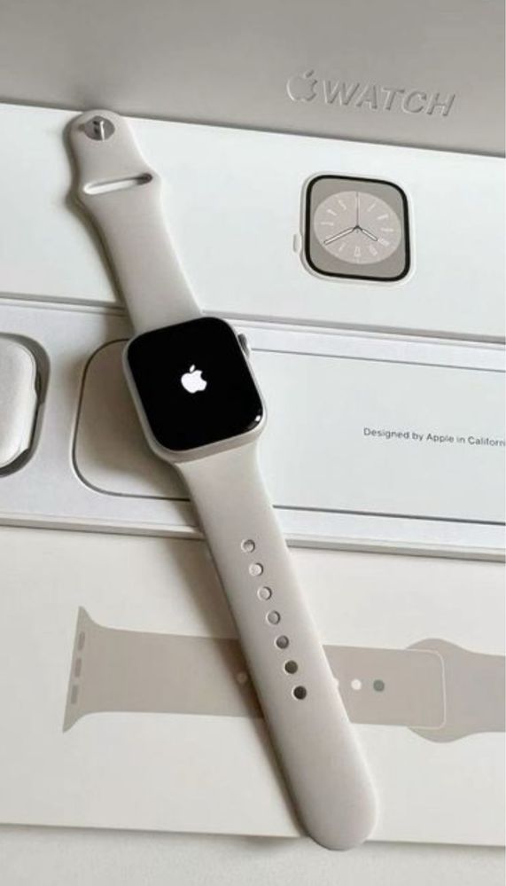 Apple watch series 8 45mm | 100% battery.