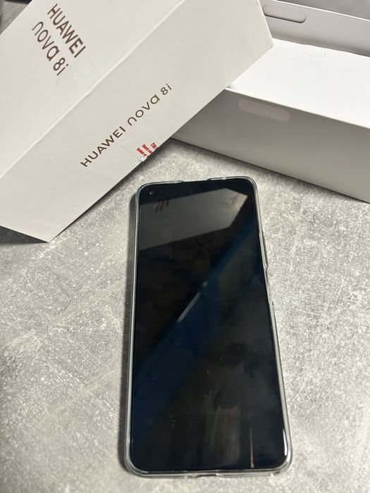 Vand telefon nou Huawei Nova 8i