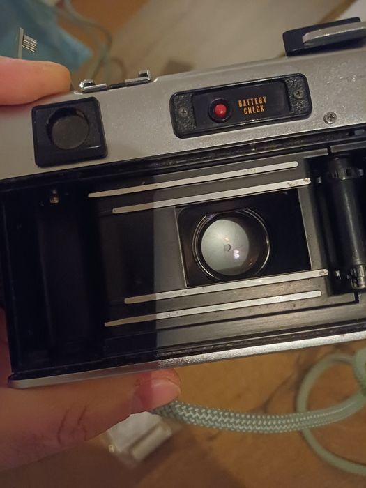 Rangefinder Yashica Electro 35 GSN (Poor man's Leica)