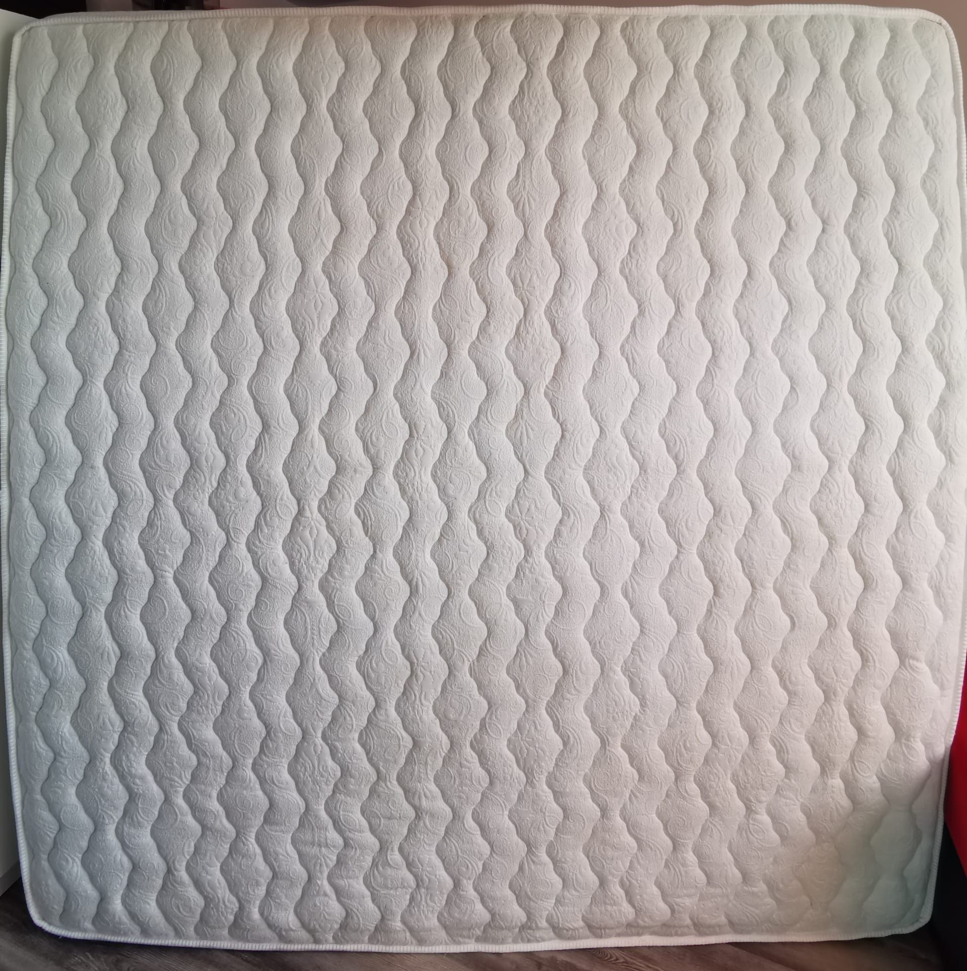 Saltea cu spuma 180×200